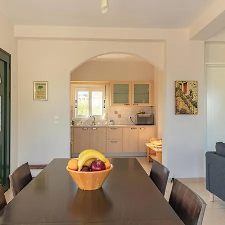 Vila Petra In *